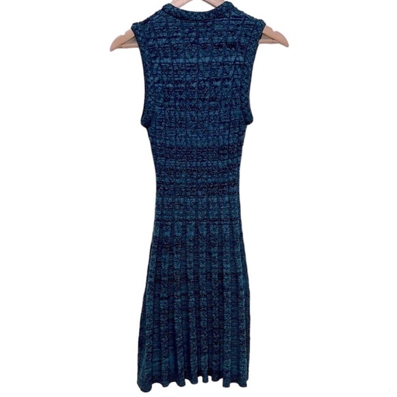 AMANDA UPRICHARD Braylen Cable Knit Sleeveless Sweater Dress. Size Small - Picture 3 of 13
